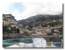 2011 05 15 Positano - Amalfi to Sorrento ferry makes a short stop